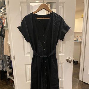 DOLMAN-SLEEVE BUTTON-FRONT MIDI DRESS